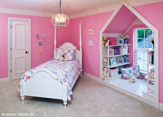 Kid's room of The Santee house plan 1011.