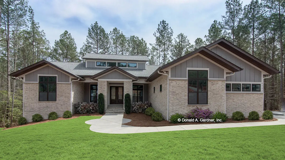 Front exterior of Contemporary house plan 1272, The Clearlake.
