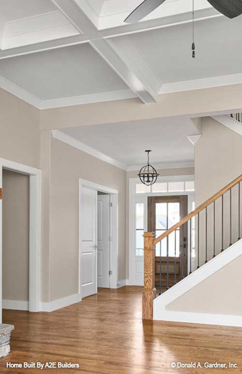 View at the foyer and staircase. Agatha plan 1500