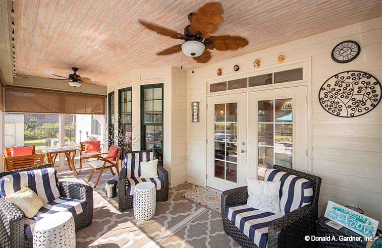 Ceiling fan in the screened in porch. The Avant plan 1346.