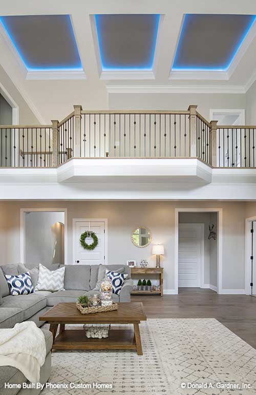 Full look at the banister that overlooks the Great room. Blarney plan 1424