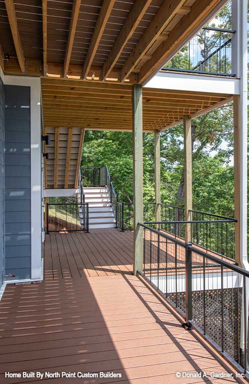 Covered deck and railings. Dawson plan 1502