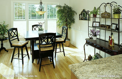 Triple windows in the breakfast room. The Dayton plan 1008.