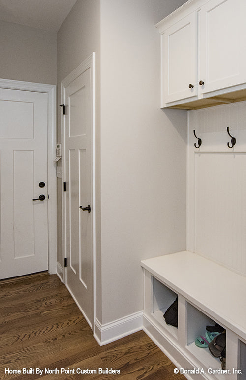 Picture of the mud room of Fieldstone house plan 1047