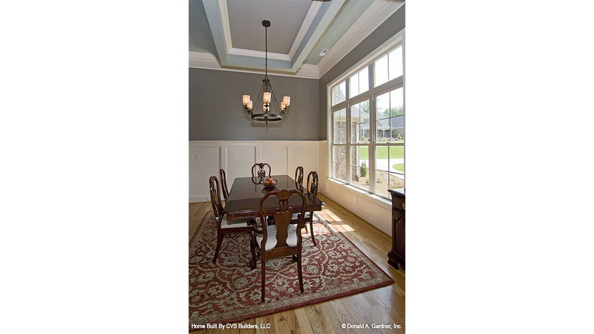 Wainscoting in the dining room. The Fincannon plan 1234.