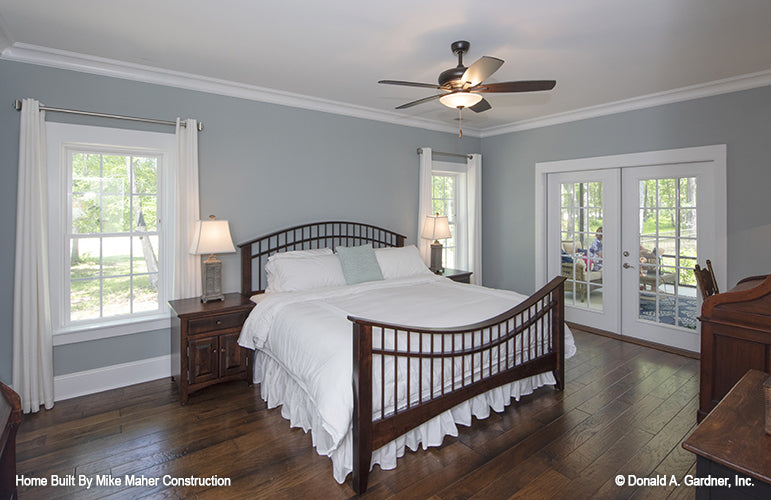 Crown molding and ceiling fan in the master bedroom. The Gentry plan 977.