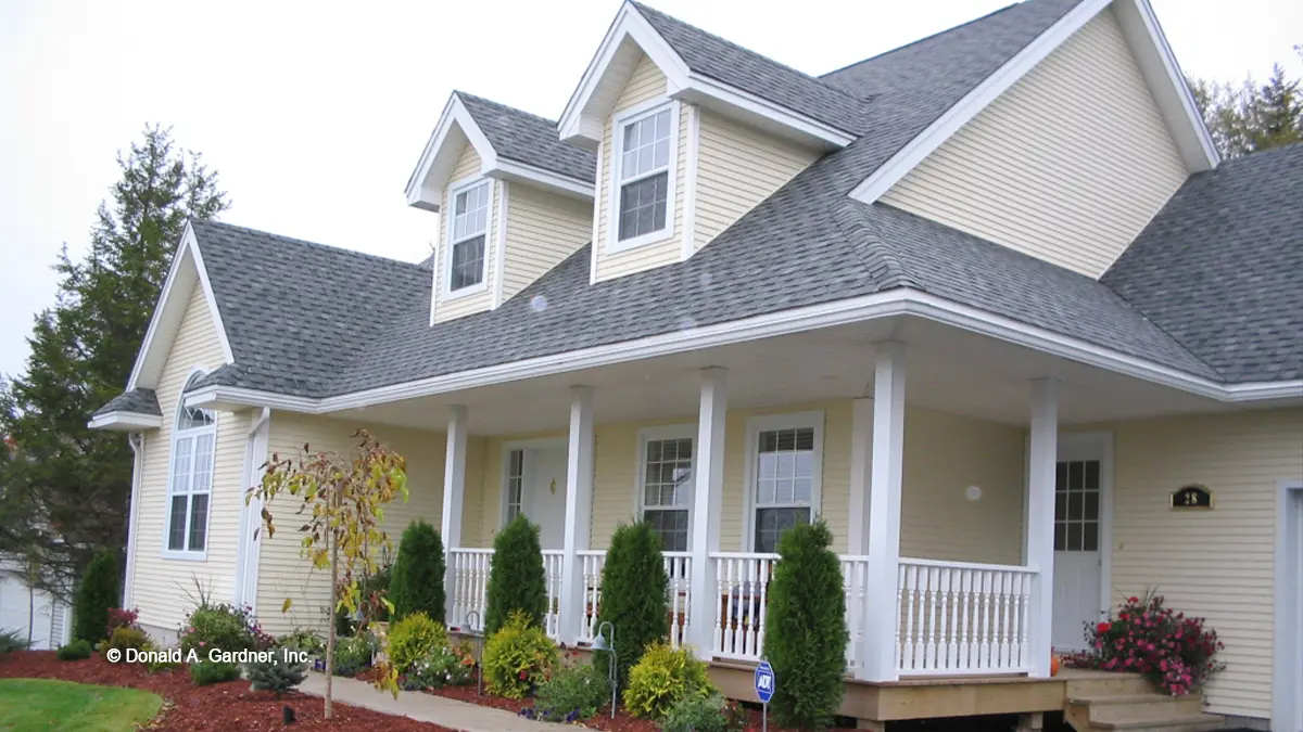 Front porch view of the finished build. The Halifax plan 349.