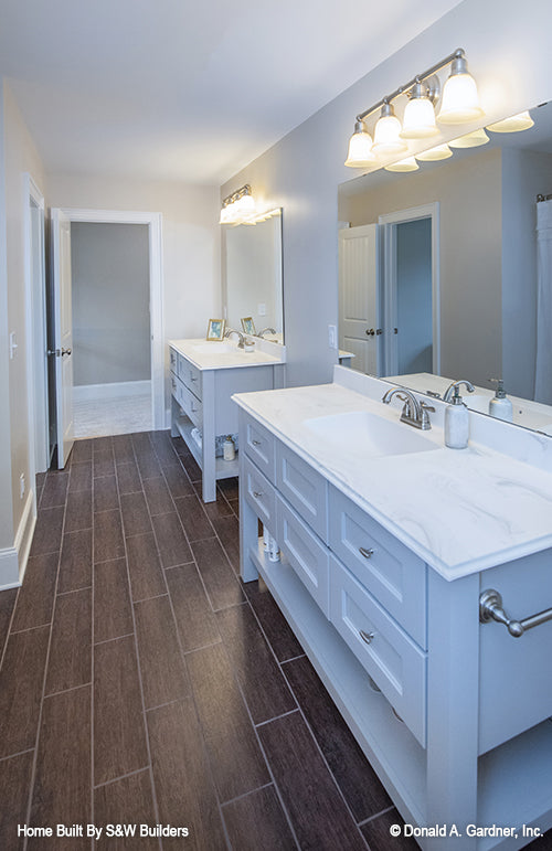 Separate vanities in the bathroom. The Hinnman plan 1242. 