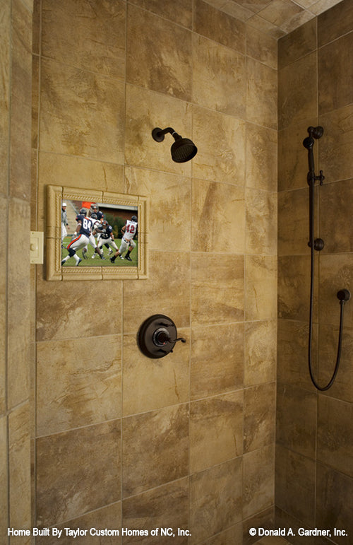 Picture of shower for house plan 990 The Hollingbourne