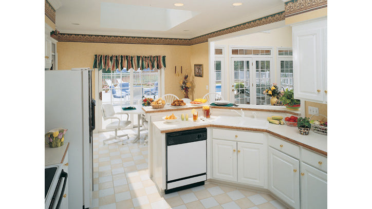 White cabinets in the kitchen. The Ingraham plan 332.