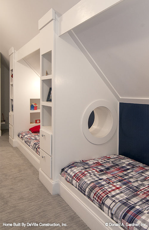 Built in beds in the secondary bedroom. The Jasper Hill plan 5020.