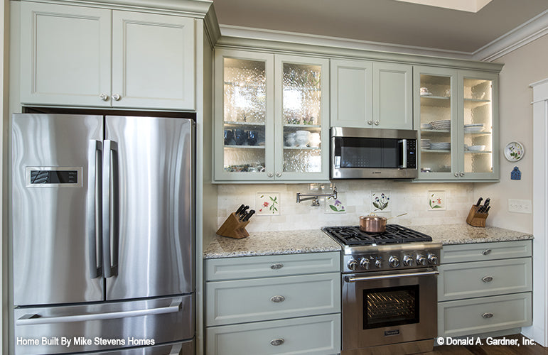 This is a photograph of the kitchen appliances of three bedroom house plan 1185 The Jenner as built by a customer