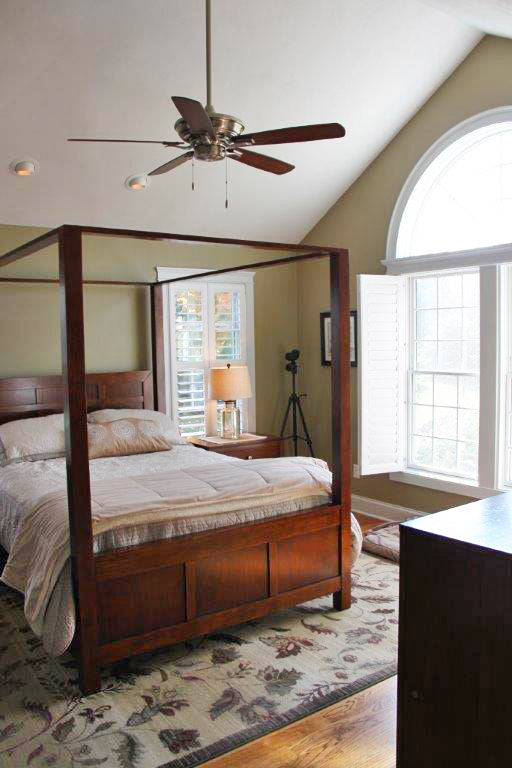 Cathedral ceiling in the master bedroom. The Larson plan 1629.