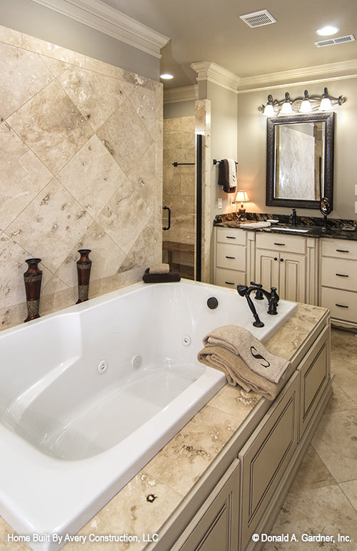 Jacuzzi bathtub in the master bathroom. The MacAllaster plan 838. 