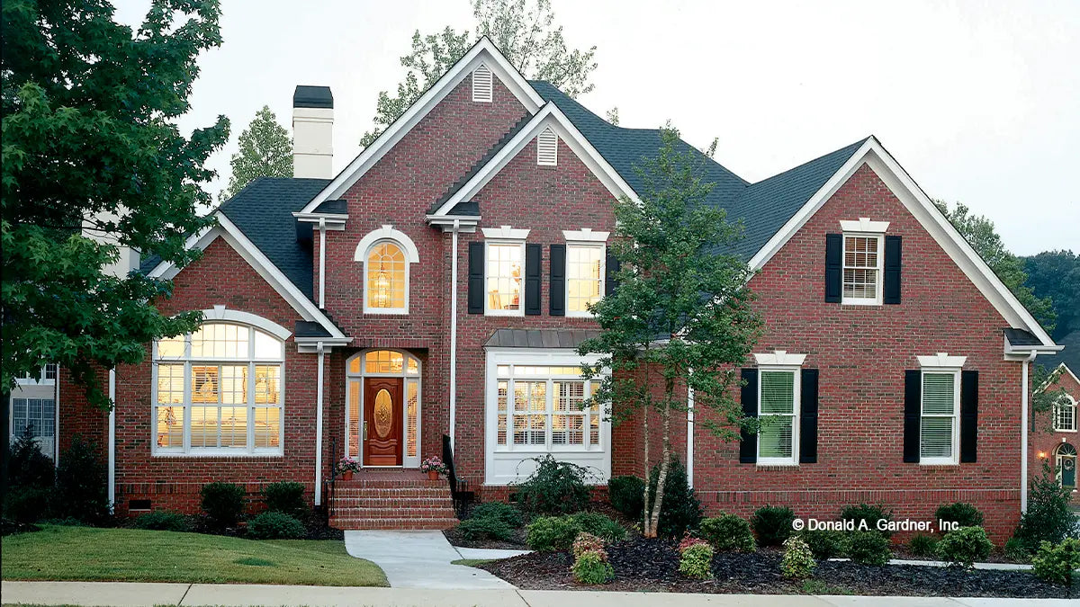 Front view photograph submitted by the customer. The Mercer plan 372.