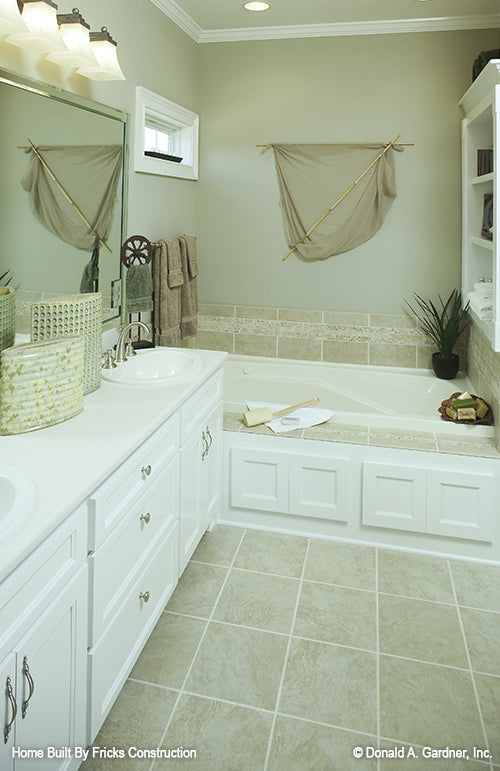 Soaking tub in the master bathroom. The Nicholson plan 1021.