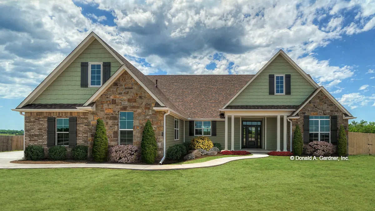 This is a photograph of the front of Craftsman Ranch house plan 1316 The Primrose as built by a customer