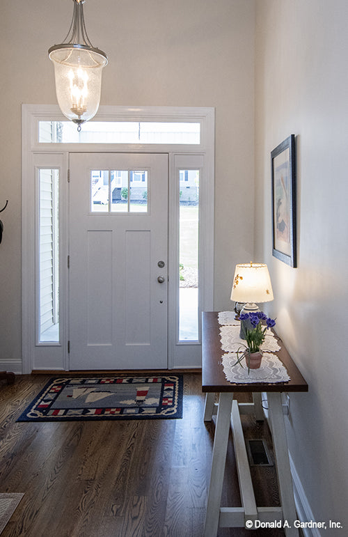 Picture of foyer of  Riverpointe house plan 1247 