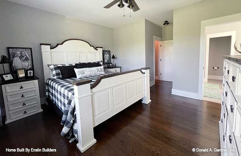 Flat ceiling with ceiling fan in the master bedroom. The Rogers plan 1383. 