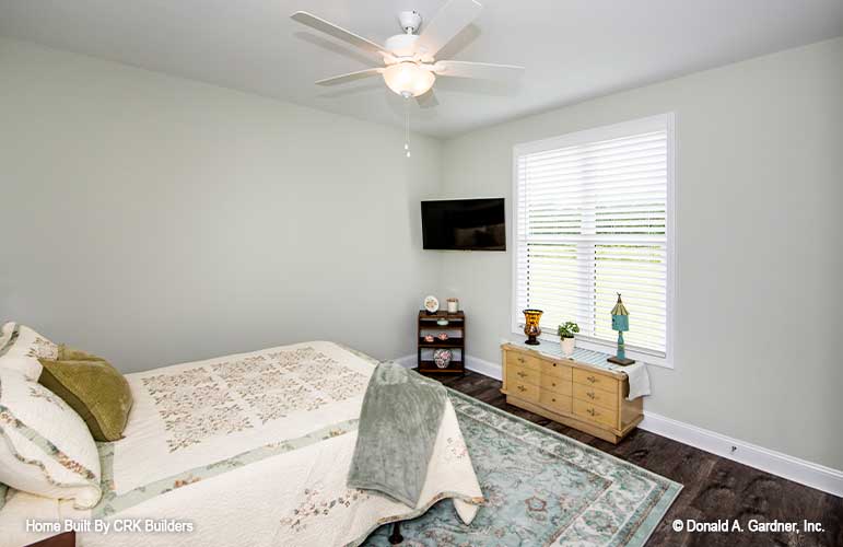 Cozy secondary bedroom with double window. Sloan plan 1528