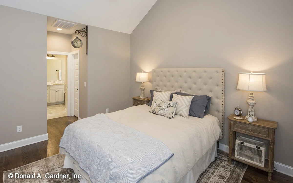 Large master bedroom with vaulted ceiling