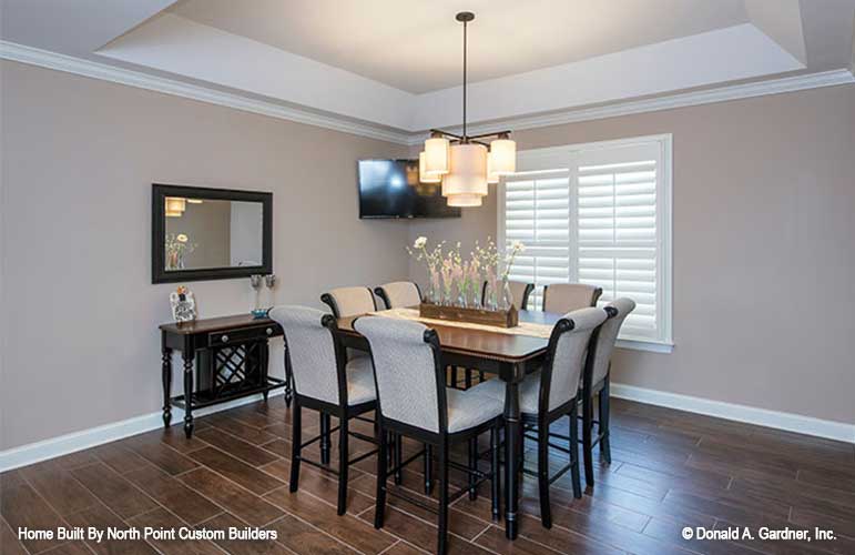 Tray ceiling in the dining room. The Travis plan 1350.