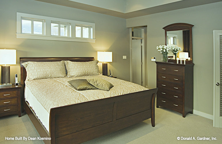 This is a picture of the master bedroom of walkout basement house plan 746 The Vandenberg