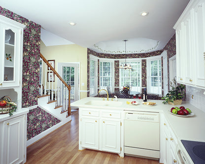 This is a picture of kitchen and breakfast nook of traditional house plan 522 The Wentworth