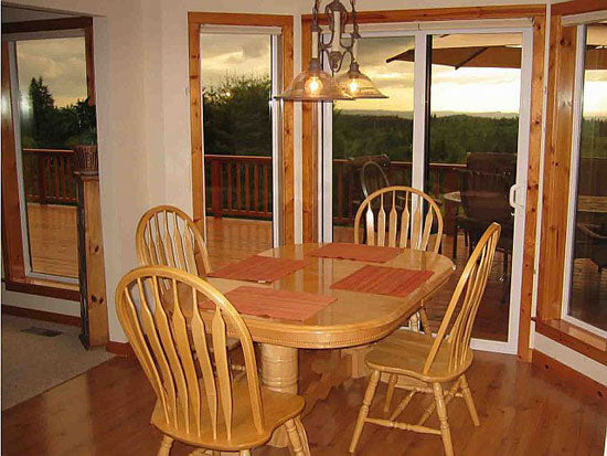 Sliding glass door in the breakfast room. The Woodland plan 256.