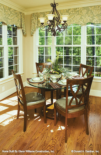 Chandelier in the breakfast room. The Yankton plan 933.